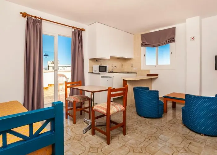 Charlys Picafort Apartment