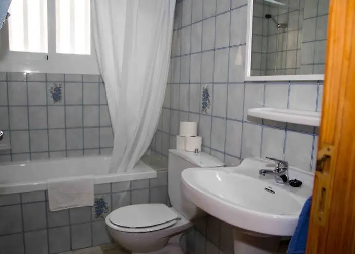 坎皮卡福特查理斯公寓 *