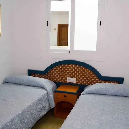 Charlys Picafort 아파트 *