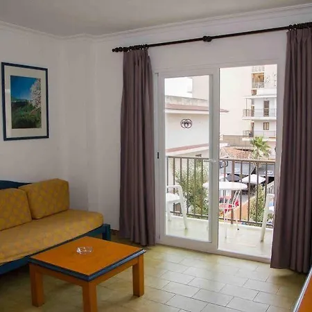 Apartament Charlys Picafort *
