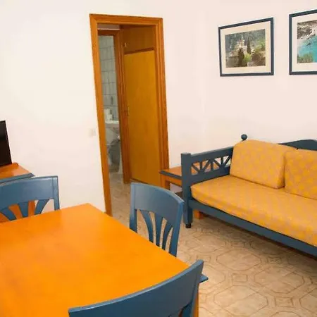 Charlys Picafort 아파트 *